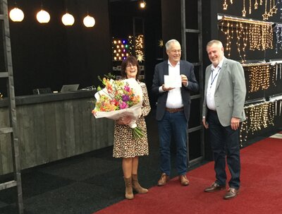 Coen Bakker wint de inspiratieprijs op de GRS Februaribeurs